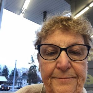 Meet your Posher, Nancy